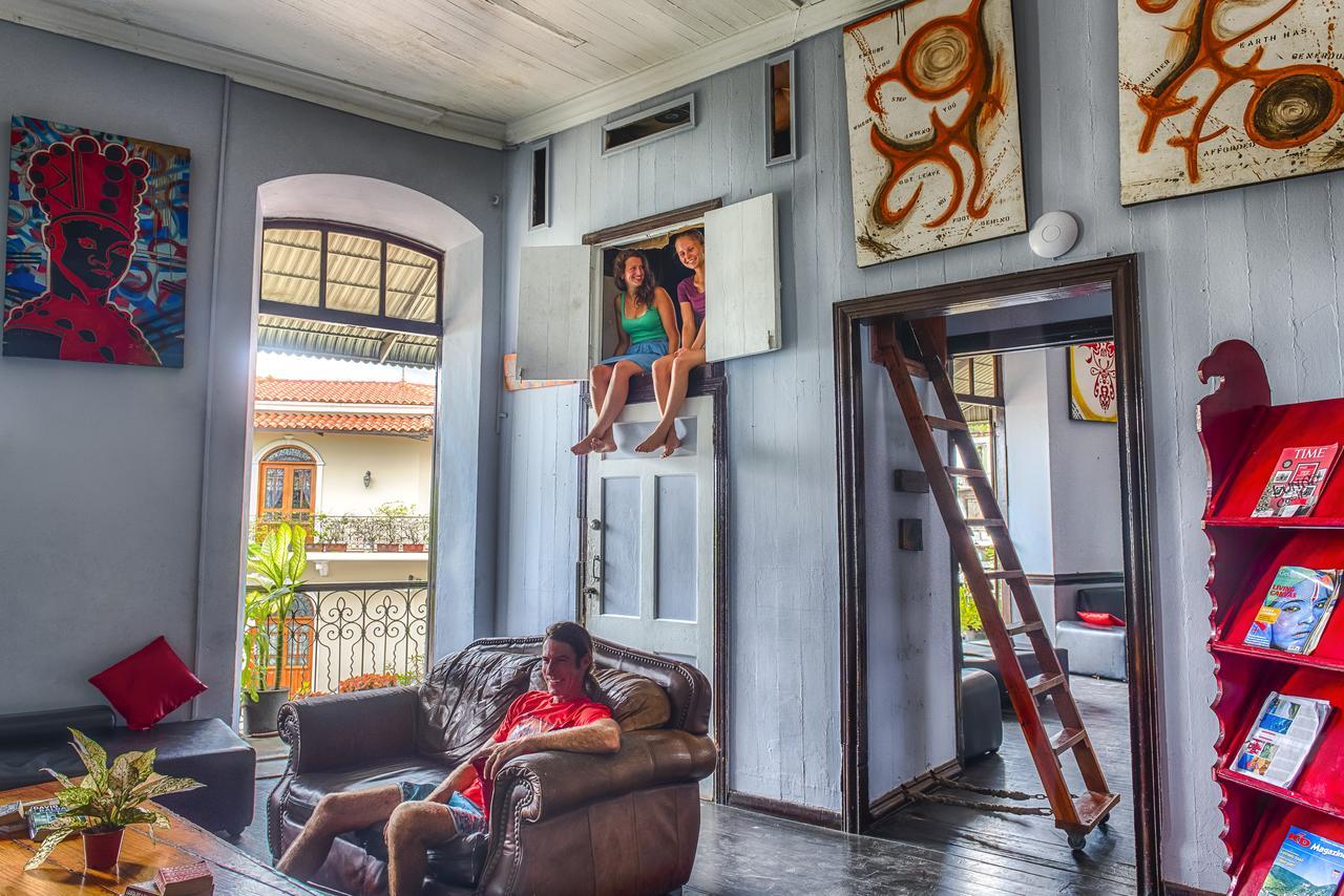 Luna'S Castle Hostel ปานามาซิตี้ ภายนอก รูปภาพ